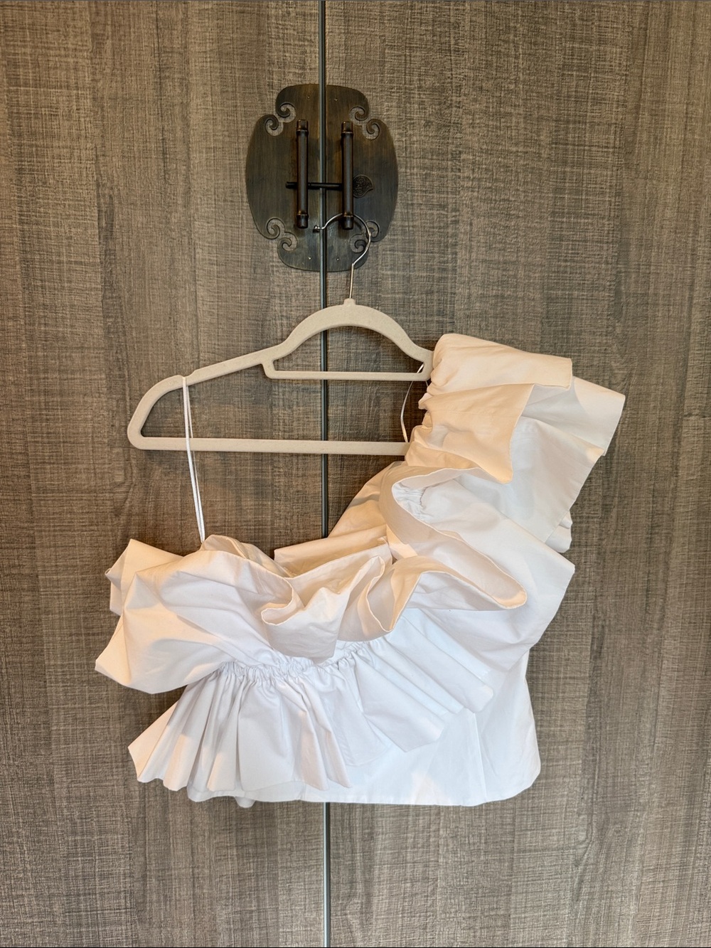 Zara White One-Shoulder Ruffle‎ Crop Top